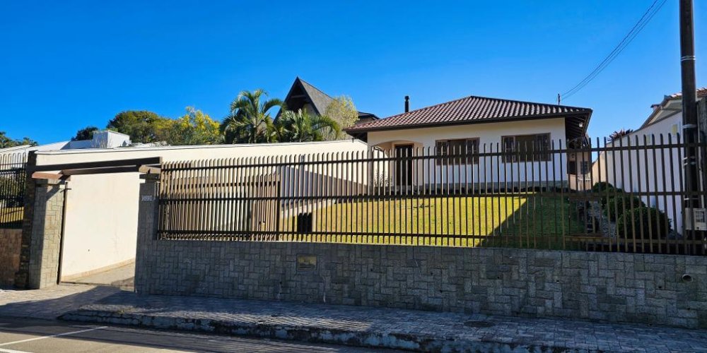 65775f2df70260bb0f2dbbd62bbb7328