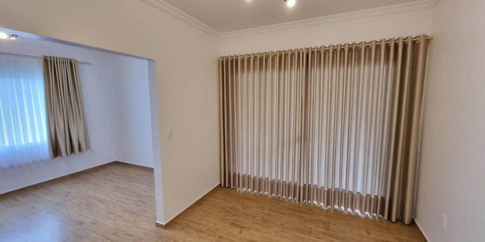 Imoveis em sao bento do sul. Imóvel com 3 quartos e com 3 banheiros. Possui Terreno totalmente plano