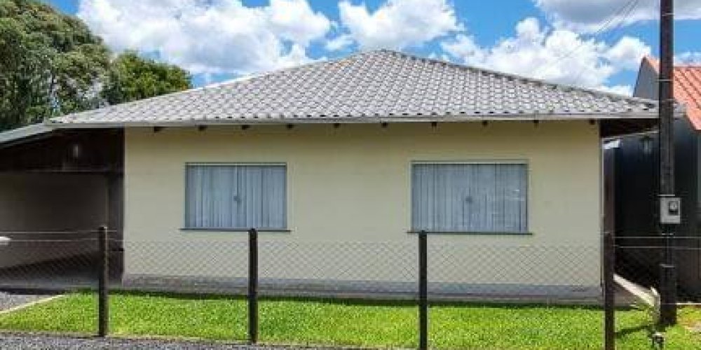 Imoveis em sao bento do sul. Imóvel com 3 quartos e com 3 banheiros. Possui Terreno totalmente plano