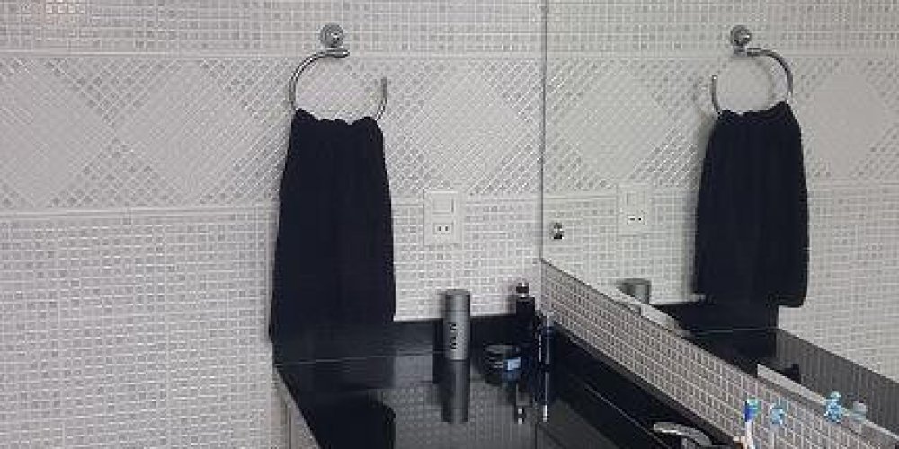 Imoveis em sao bento do sul. Imóvel 1 suíte mais 2 quartos e com 2 banheiros. Possui ótima localização no bairro centro