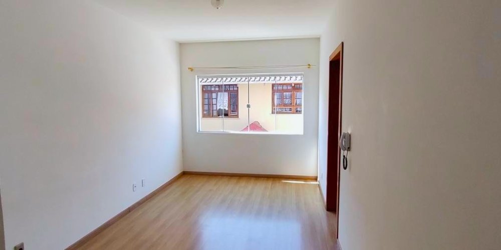 Imoveis em sao bento do sul. Imóvel com 2 quartos e com 1 banheiro. Possui uma ótima localização próximo ao Fort Atacadista