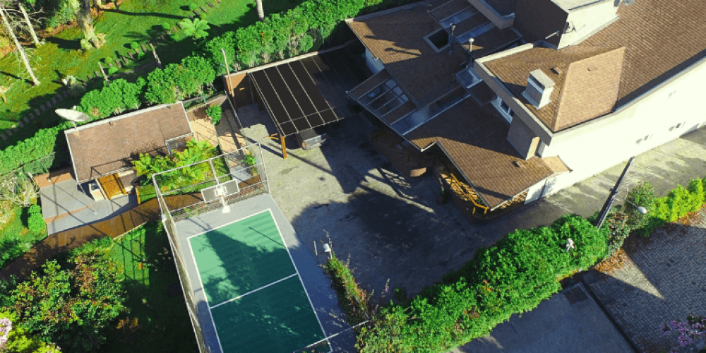 Imoveis em sao bento do sul. Imóvel com 3 quartos e com 5 banheiros. Possui um amplo terreno junto com conforto e segurança