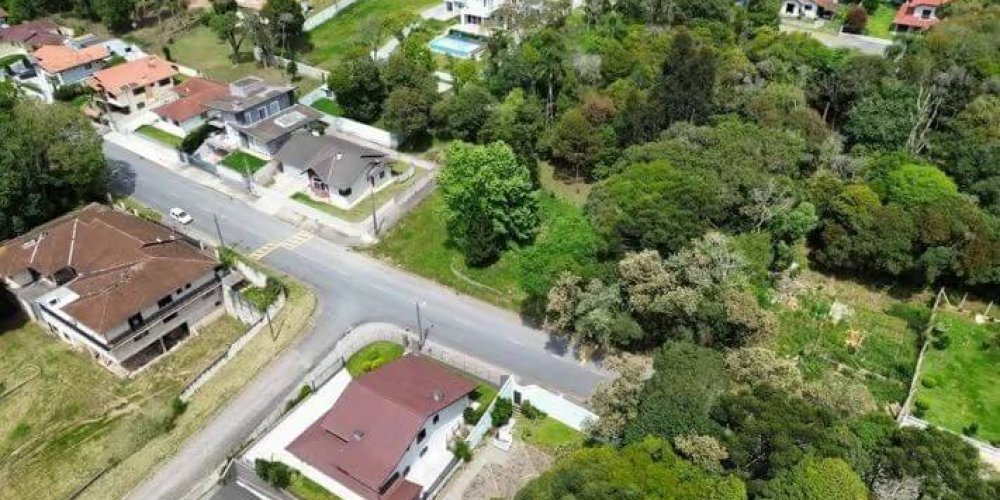 d0b34a999e86499cb9e1c067ea8f804a_JPG