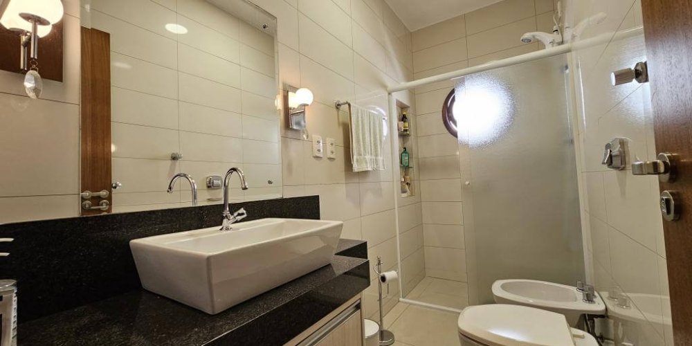 d306c1c007cf3f78b37c6a71d69facb8